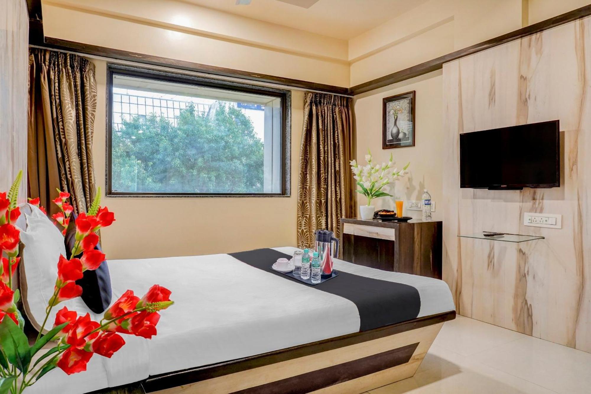 Hotel Hight Krone A Family Hotel Near Igi Airport Delhi New Delhi Extérieur photo